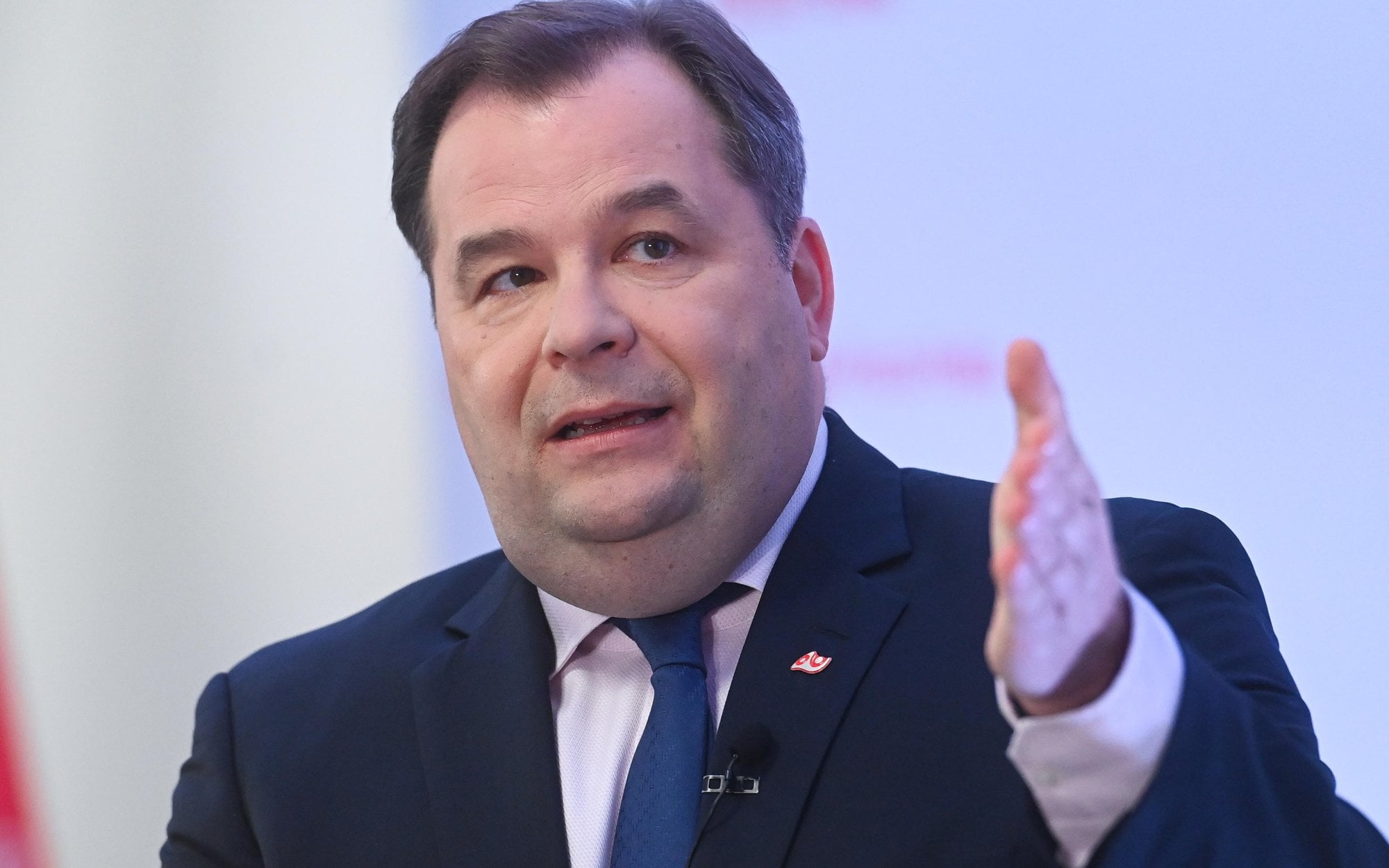 Sebastian Mikosz odwołany z funkcji prezesa Poczty Polskiej