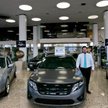 Rynek nowych aut zaczyna słabnąć