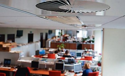 Pracownik może opuścić biuro, jeśli jest zbyt gorąco