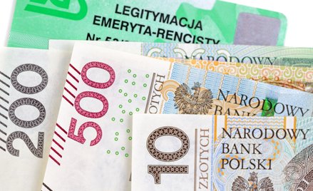 Emeryci i renciści dorobią więcej. Nowe limity zaczną obowiązywać w grudniu, styczniu i lutym.