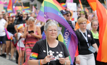 Aktywistka Katarzyna Augustynek, znana jako Babcia Kasia (na zdjęciu), tuż przed świętami została sk