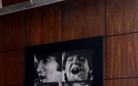 Czwórka z Liverpoolu we wnętrzach Hard Day’s Night Hotel