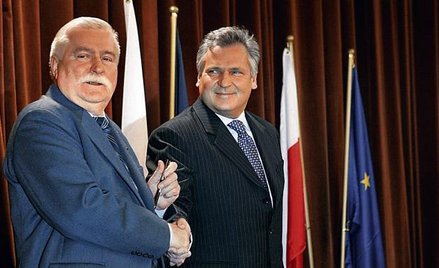 Gdyby projekt PO wszedł w życie, byli prezydenci (tu od lewej Lech Wałęsa i Aleksander Kwaśniewski) 