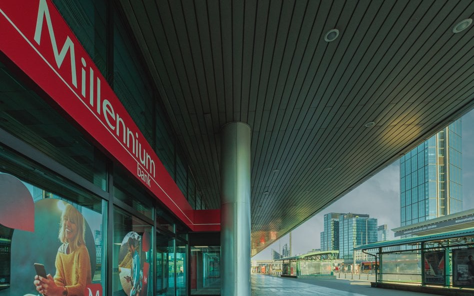 Jeden zakup i karta znika. Bank Millennium wzmacniania bezpieczeństwo cyfrowe klientów