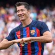 Robert Lewandowski w pierwszym meczu Barcelony z Interem zagrał słabo, trudno było dostrzec go na bo