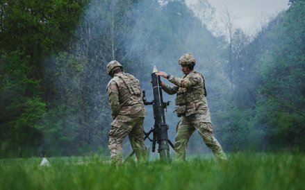 Żołnierze USA, którzy przybyliby do Polski na stałe, nie mieliby gdzie mieszkać
