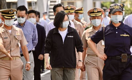 Minister obrony Tajwanu: Chiny nie przygotowują się do wojny