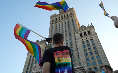 Czy polskie prawo chroni osoby LGBT przed znieważeniem