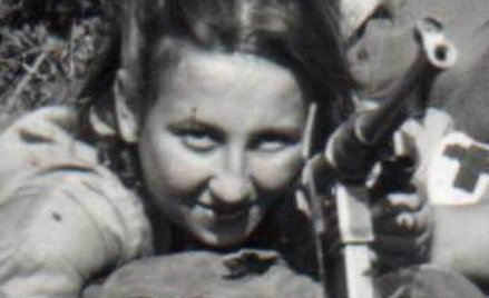 Danuta Siedzikówna ps. Inka była sanitariuszką i łączniczką w oddziałach partyzanckich na Podlasiu. 