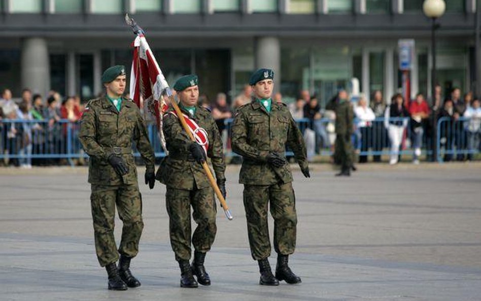 Podchorąży dla szeregowców i podoficerów