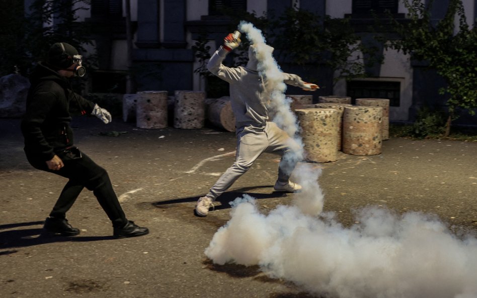 Antyrządowe protesty w Tiranie