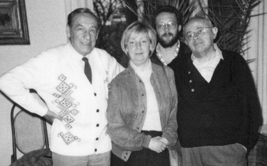 Ewa Lipska i Stanisław Lem z przyjaciółmi, lata 80.