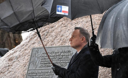 Andrzej Duda został w Pucku wygwizdany przez działaczy KOD