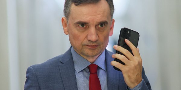 Bogusław Chrabota: Zbigniew Ziobro rozpętuje z Węgier polską wojnę domową