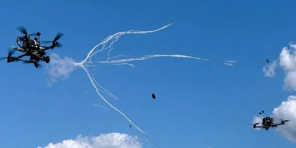 Ukraiński dron Spider chwyta wrogie bezzałogowce w sieć za ~100 zł za misję