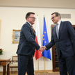Marszałek Sejmu Szymon Hołownia i premier Mateusz Morawiecki