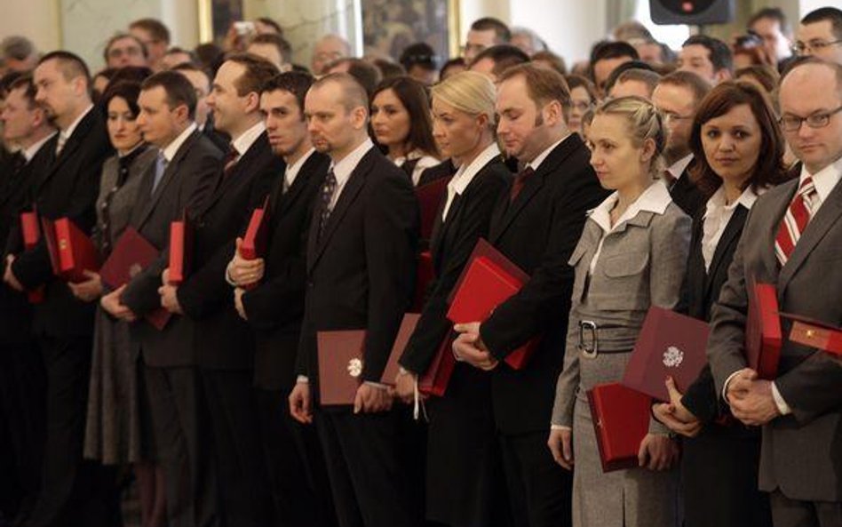 Szturm na szkołę sędziów i prokuratorów