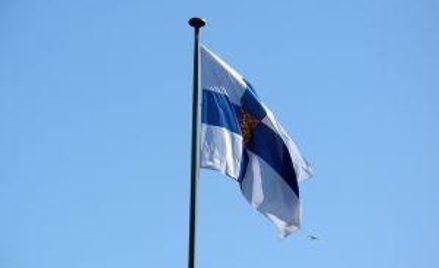 Kto rozliczy VAT od usług świadczonych dla spółki z Finlandii