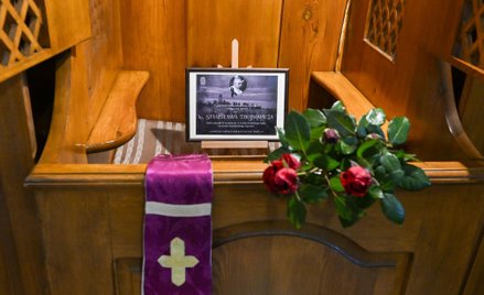 Na zdjęciu: konfesjonał w kościele rektoralnym pw. św. Mikołaja i św. Stanisława Biskupa w Jarosławi