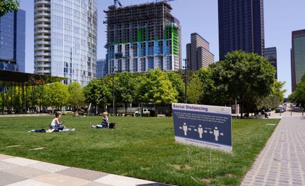 Więzienie za otwarcie salonu fryzjerskiego w czasie pandemii