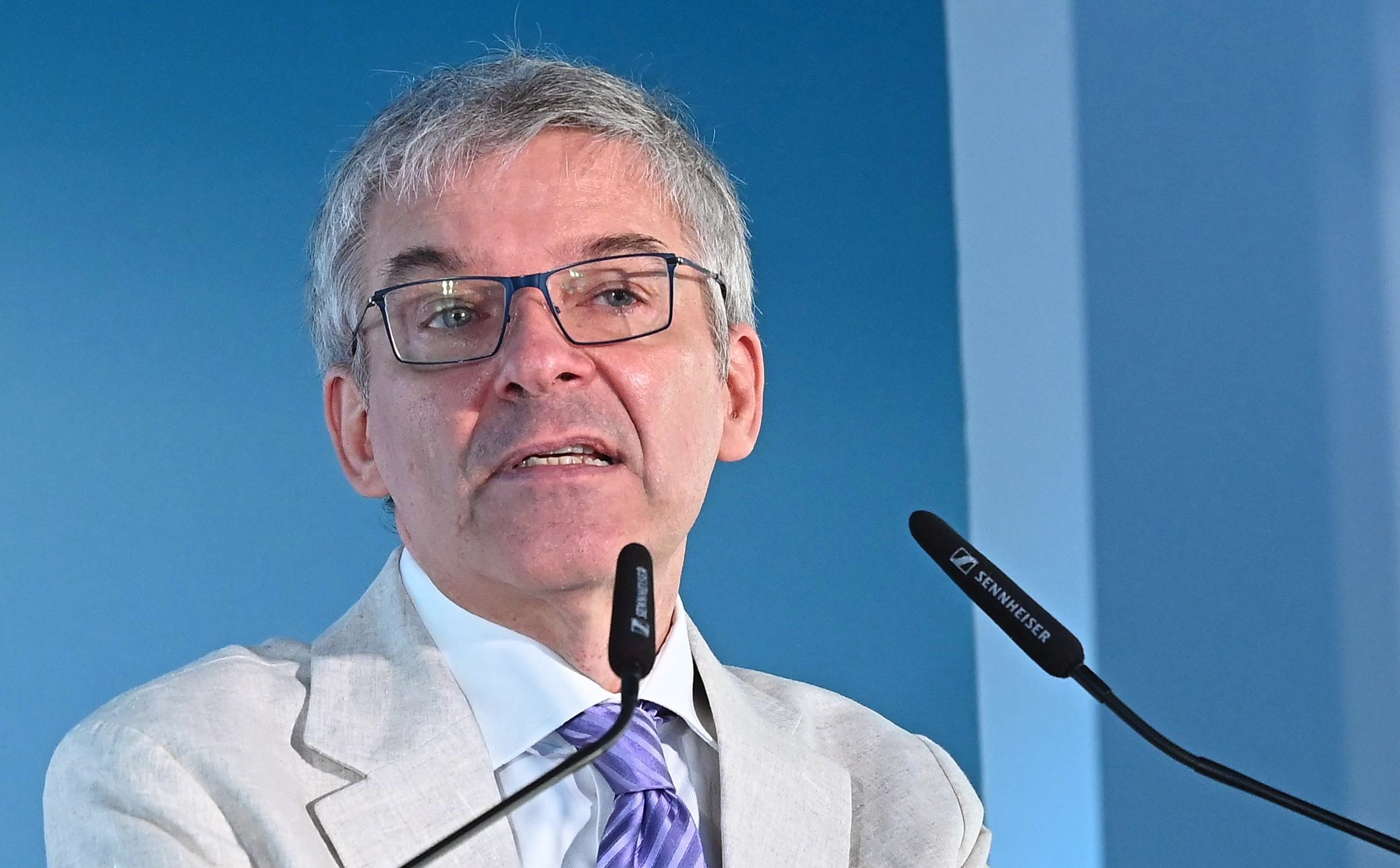 Ułatwienia w gwarancjach biur podróży już w konsultacjach. PIT: Niewystarczający krok