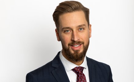 Karol Maciej Szymański, partner zarządzający w Kancelarii RKKW – Kwaśnicki, Wróbel & Partnerzy