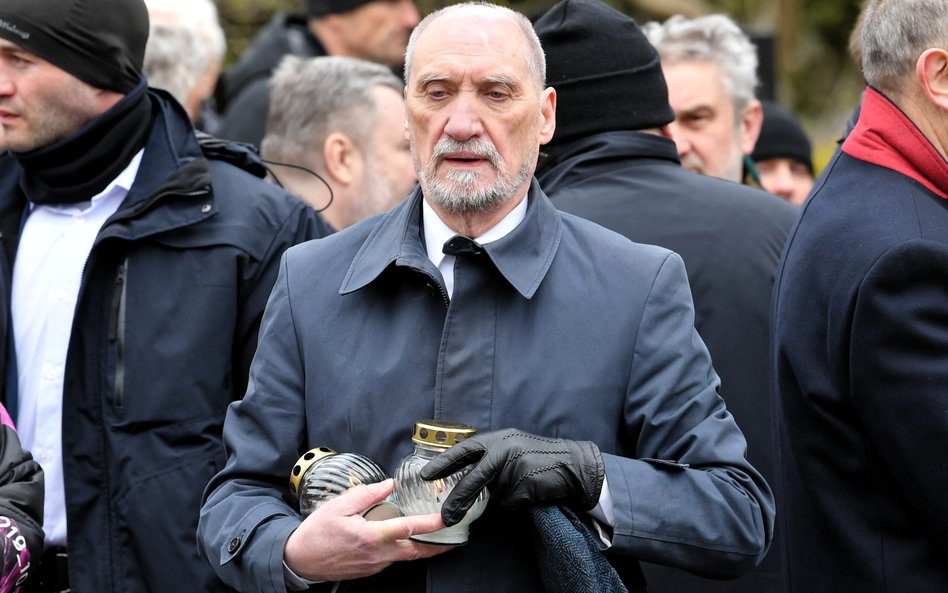 Poseł PiS Antoni Macierewicz