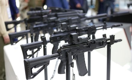 Były rosyjski minister kupił zakłady Kałasznikowa