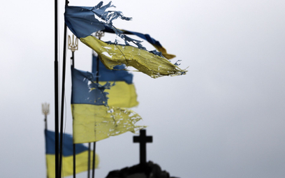 Ukraińskie flagi powiewające nad Czernihowem