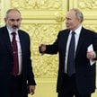 Premier Armenii Nikol Paszynian i Władimir Putin