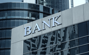 Firmy chętniej pożyczają w bankach