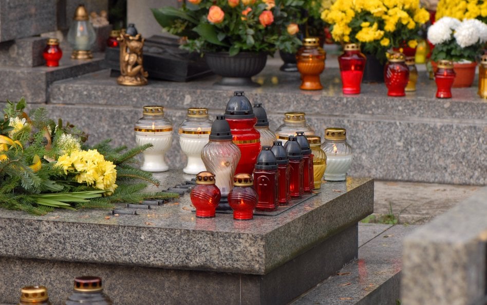 Wrocław wprowadza podwyżki cen za pochówki na cmentarzach komunalnych