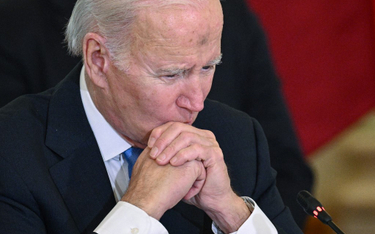Biden wziął udział w sekretnej mszy świętej. Popiół na głowie prezydenta USA