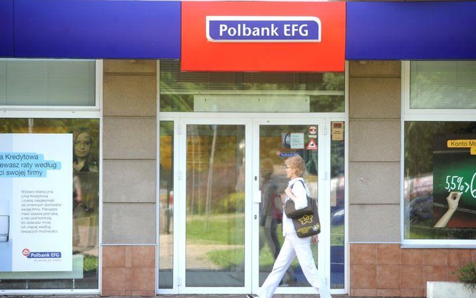 Polbank ma 335 oddziałów i obsługuje ponad 800 tys. klientów.