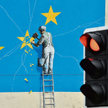 Wrażliwy jak Banksy, komercyjny jak Banksy