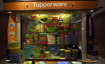 Czarne chmury nad Tupperware. Znana marka zbankrutuje?