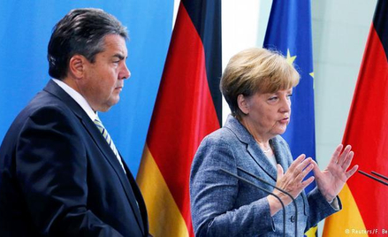 Angela Merkel i Sigmar Gabriel. "Osoby bez szans na pozostanie w Niemczech powinny jak najszybciej w