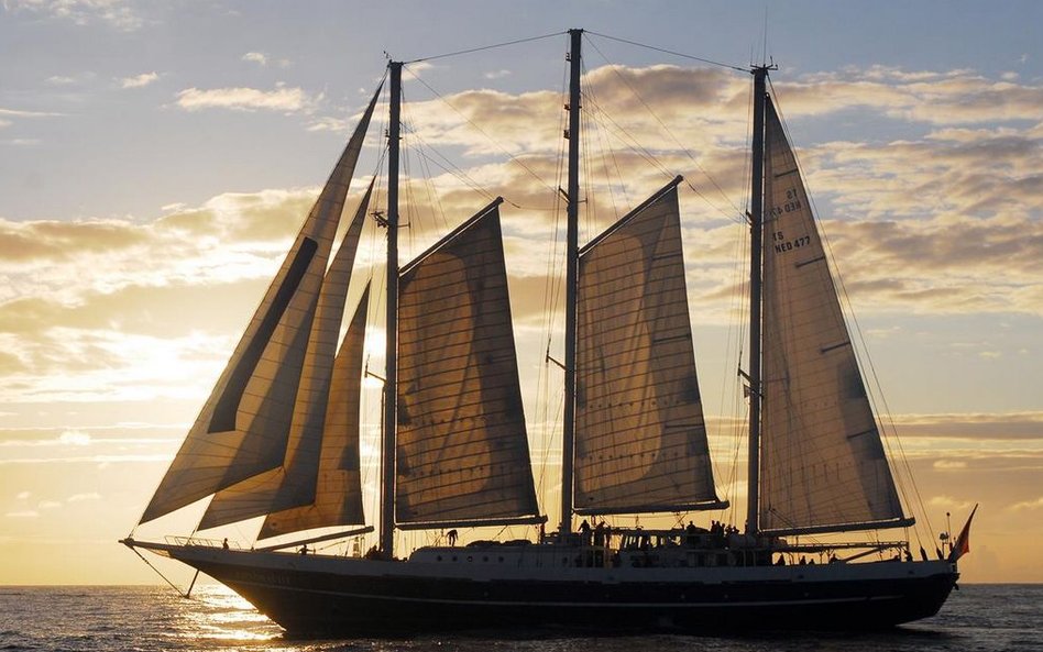 Do Szczecina płynie 55 żaglowców i jachtów z 18 krajów