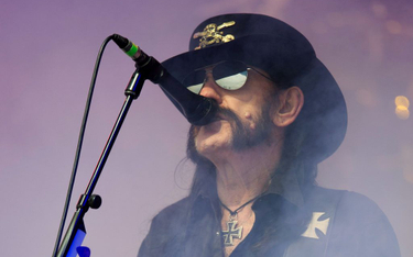 Lemmy Kilmister zmarł w poniedziałek w Los Angeles. Do ostatnich chwil koncertował. Na zdjęciu na Da