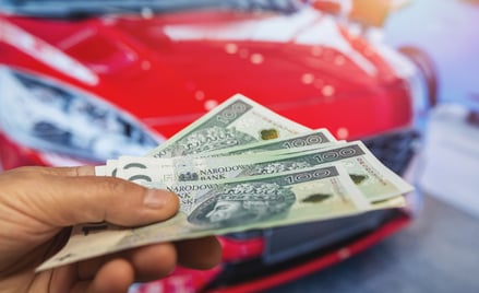 Opłaty dla właścicieli aut pójdą w górę? Resort pracuje nad zmianami