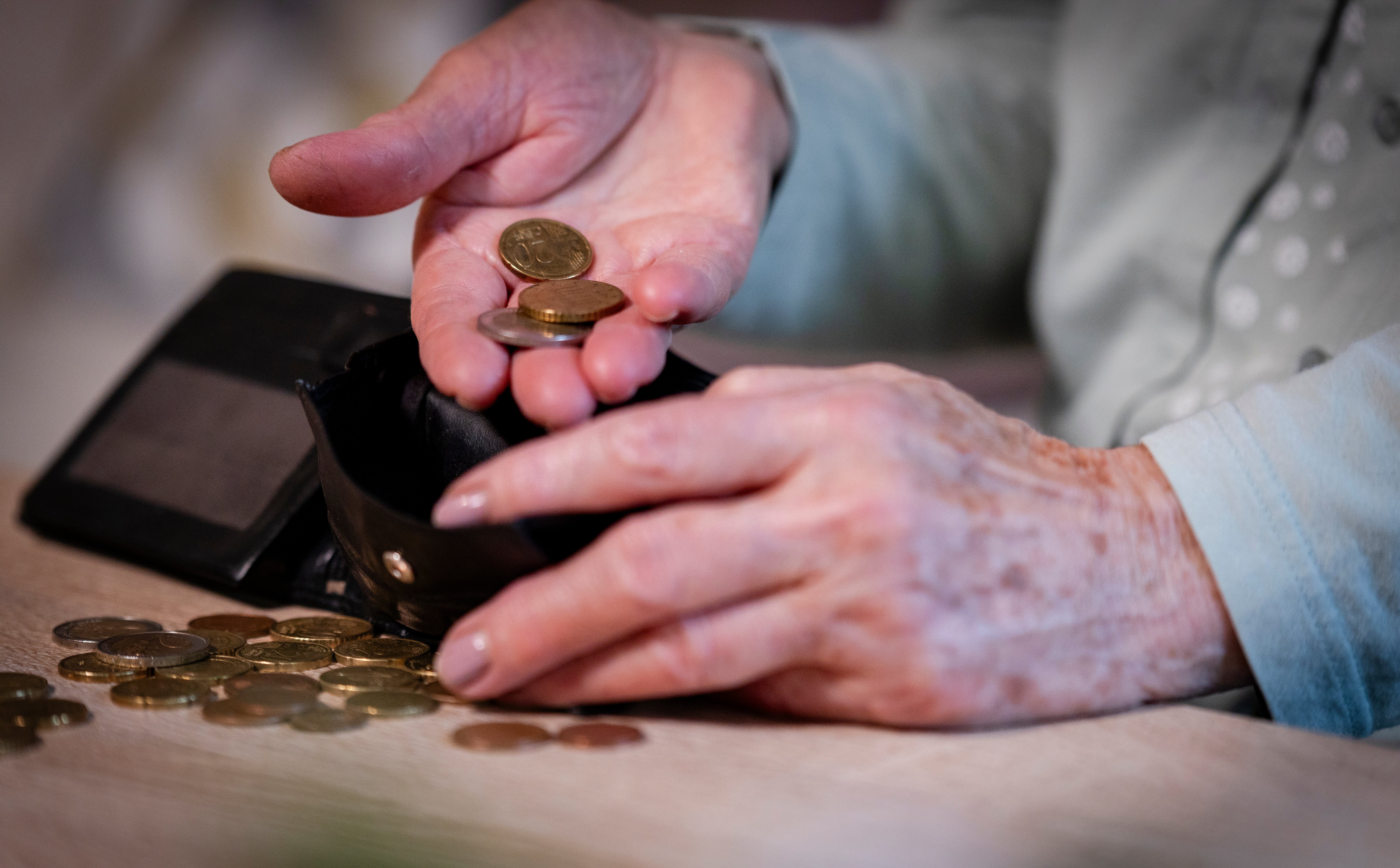 Emerytura z ZUS i KRUS. Czy te dwa świadczenia można łączyć?