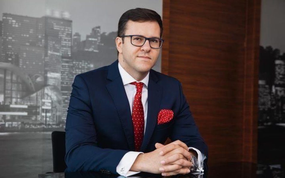 Bartosz Świdziński, członek zarządu Erste Securities (na zdjęciu), postawił na Cezarego Bernatka jak