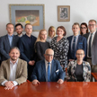 Lech Obara (siedzi w środku) i jego współpracownicy