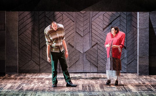 „Koniec z Eddym” – spektakl na podstawie książki „En finir avec Eddy Bellegueule”