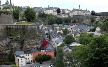 Najbogatsze są rodziny w Luksemburgu, gdzie sektor finansowy dominuje w gospodarce: średni majątek n