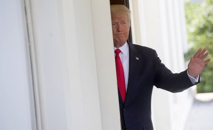 Sondaż: Coraz więcej zwolenników impeachmentu Donalda Trumpa