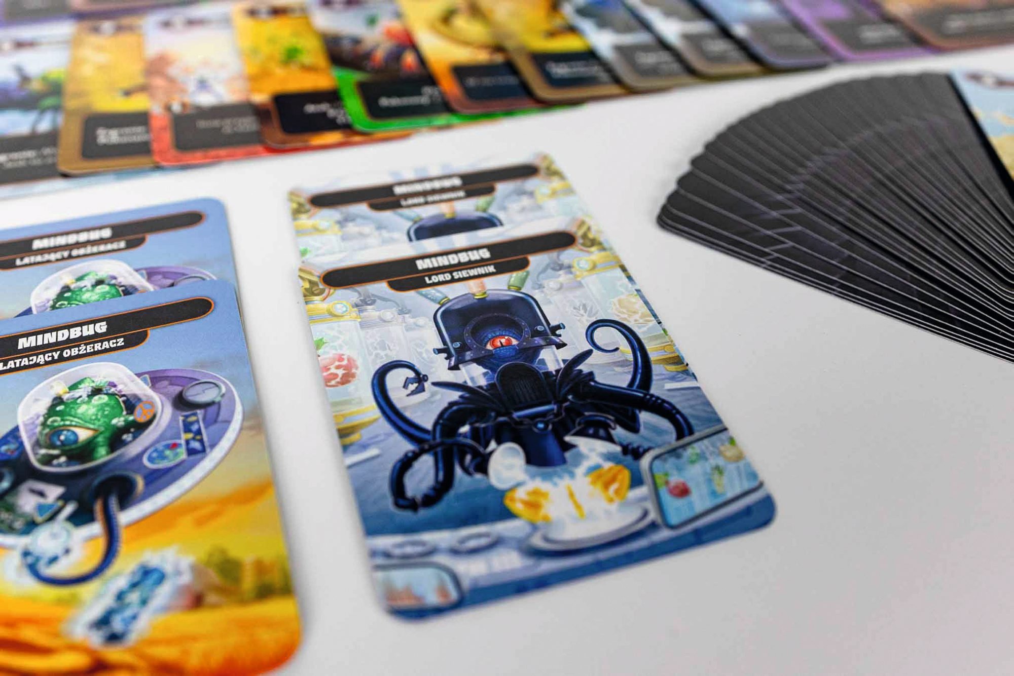 „Mindbug”. W prostocie, owocowo-warzywnej, siła