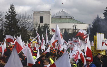 Protest rolników przed Sejmem