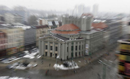 Teatr z nową kurtyną