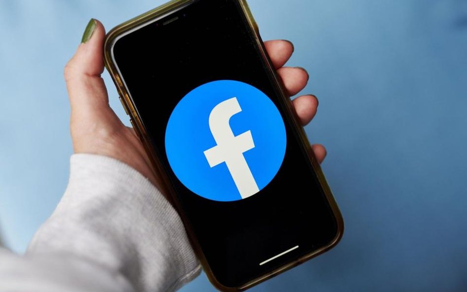 The Independent: Mroczna strona Facebooka